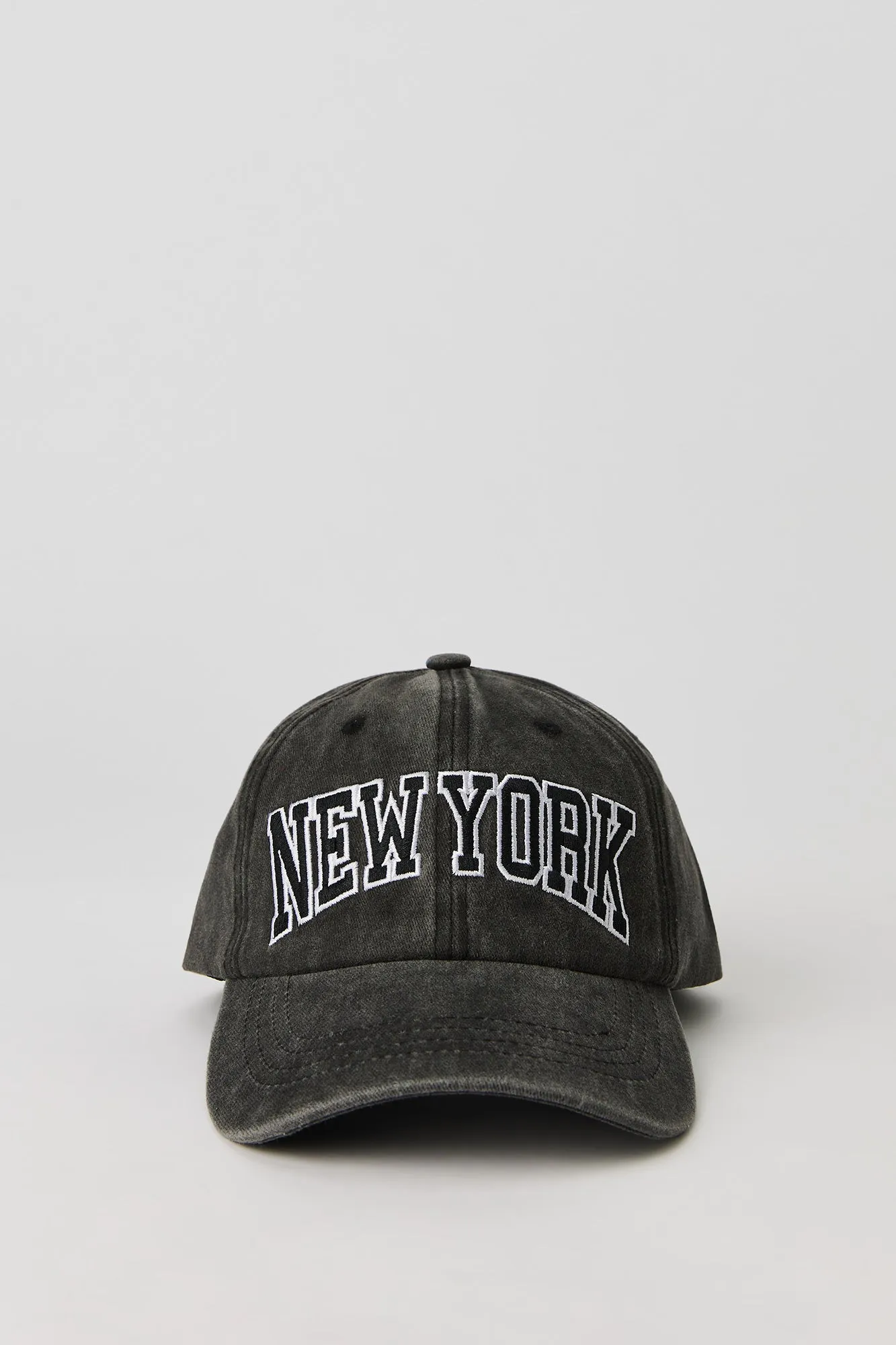 Casquette de baseball délavée avec motif brodé