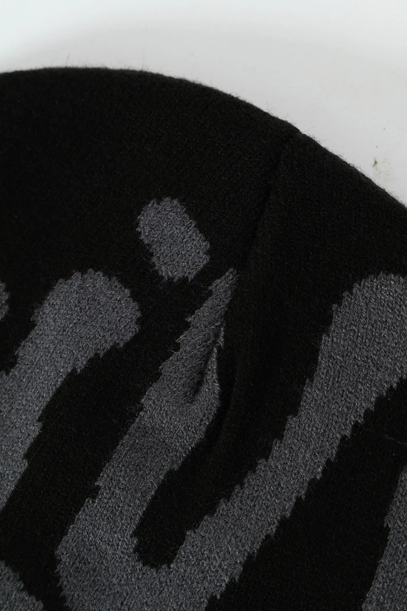 Jacquard Beanie - Black