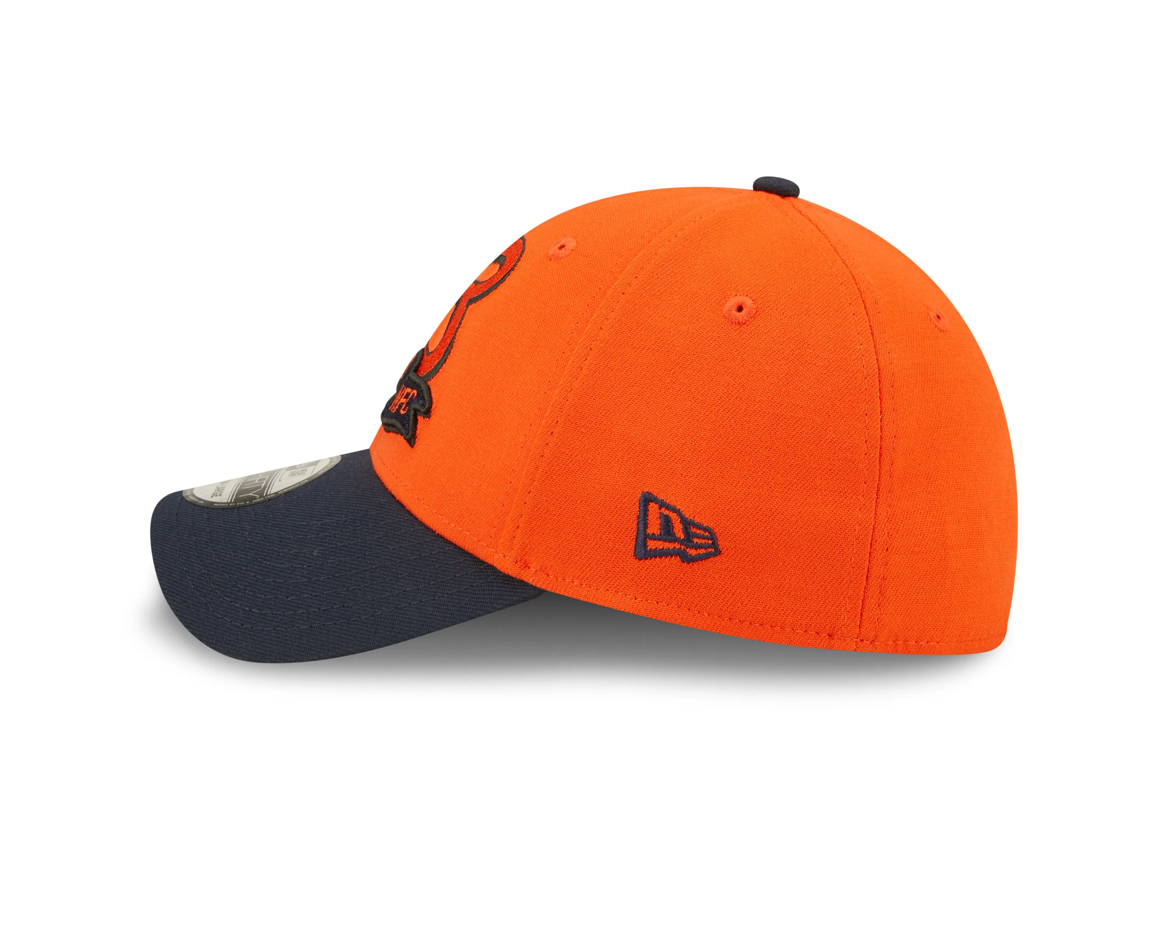Men's Chicago Bears "B" Logo New Era Orange/Navy 2022 Sideline 39THIRTY Flex Hat