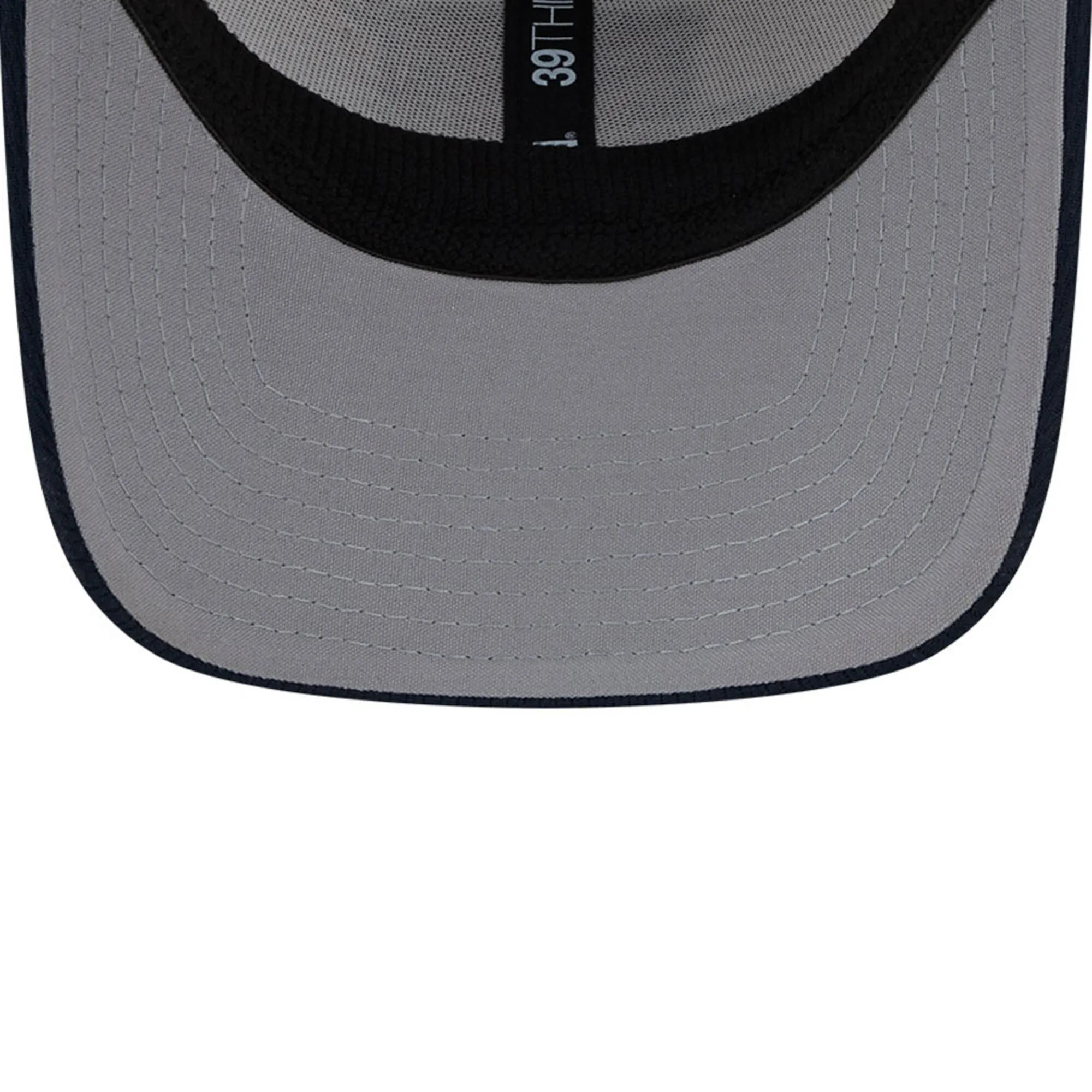 Men's Chicago Bears Secondary Logo New Era White/Navy 2023 Sideline 39THIRTY Flex Hat