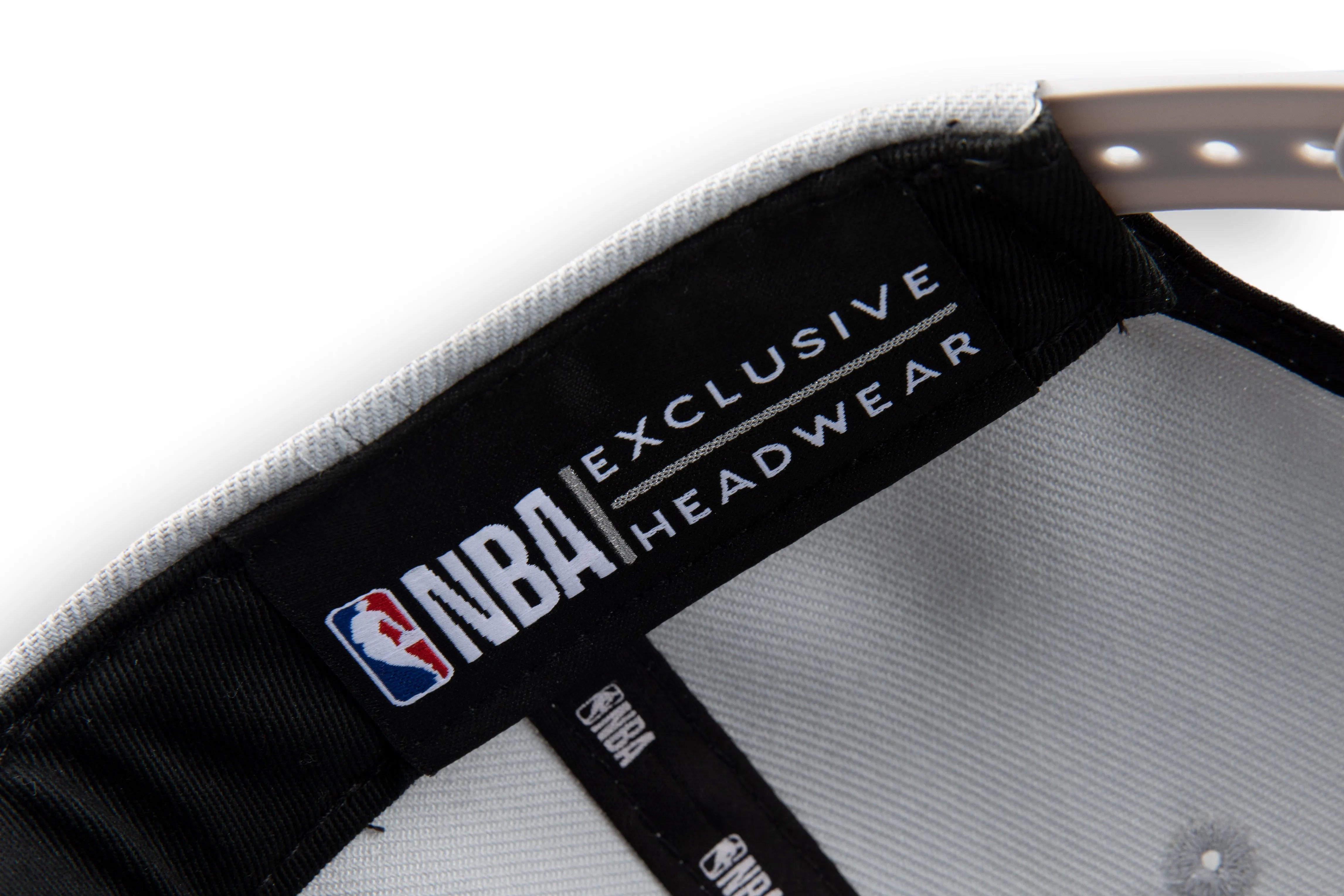 NBA Embroidered Curved Cap - Lakers