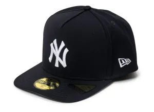 New Era Script Safety Pin New York Yankees Fitted Hat xld