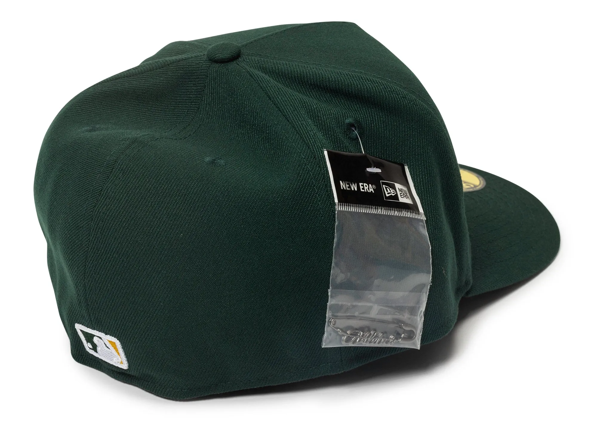 New Era Script Safety Pin Oakland Athletics Fitted Hat xld