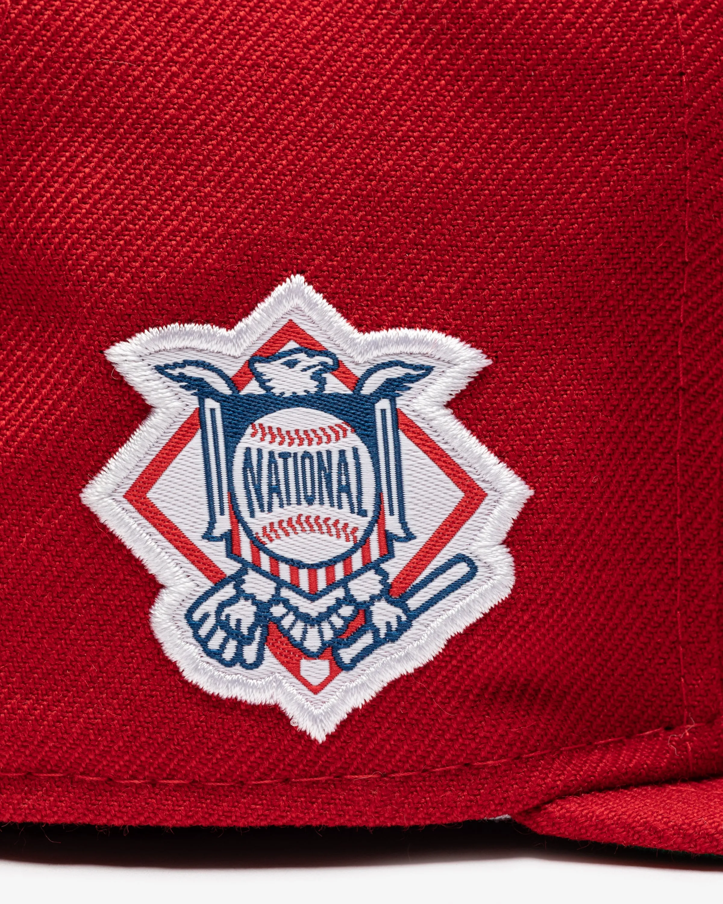 UNDEFEATED X NE X MLB FITTED - PHILADELPHIA PHILLIES